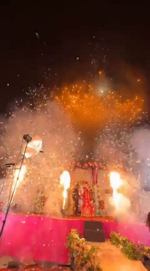 Cold pyro and flame effects on a decorated stage